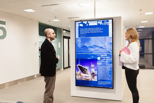 Why You Should Use Digital Signage in the Workplace
